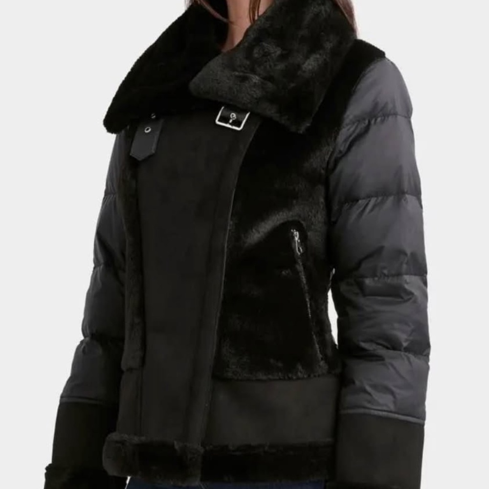 New Women’s Tahari Saylor Jacket size M